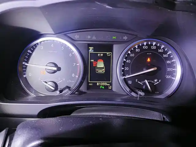 Toyota Highlander 2018 Model 2.0T 4WD Knight Edition 7-Seater China VI — фото 4