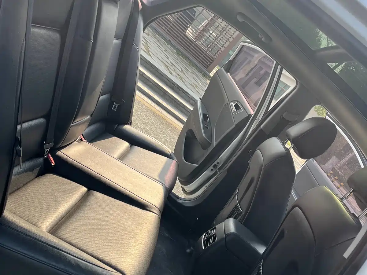 Hyundai Mistra 2014 1.8L Auto Premium DLX фото 11