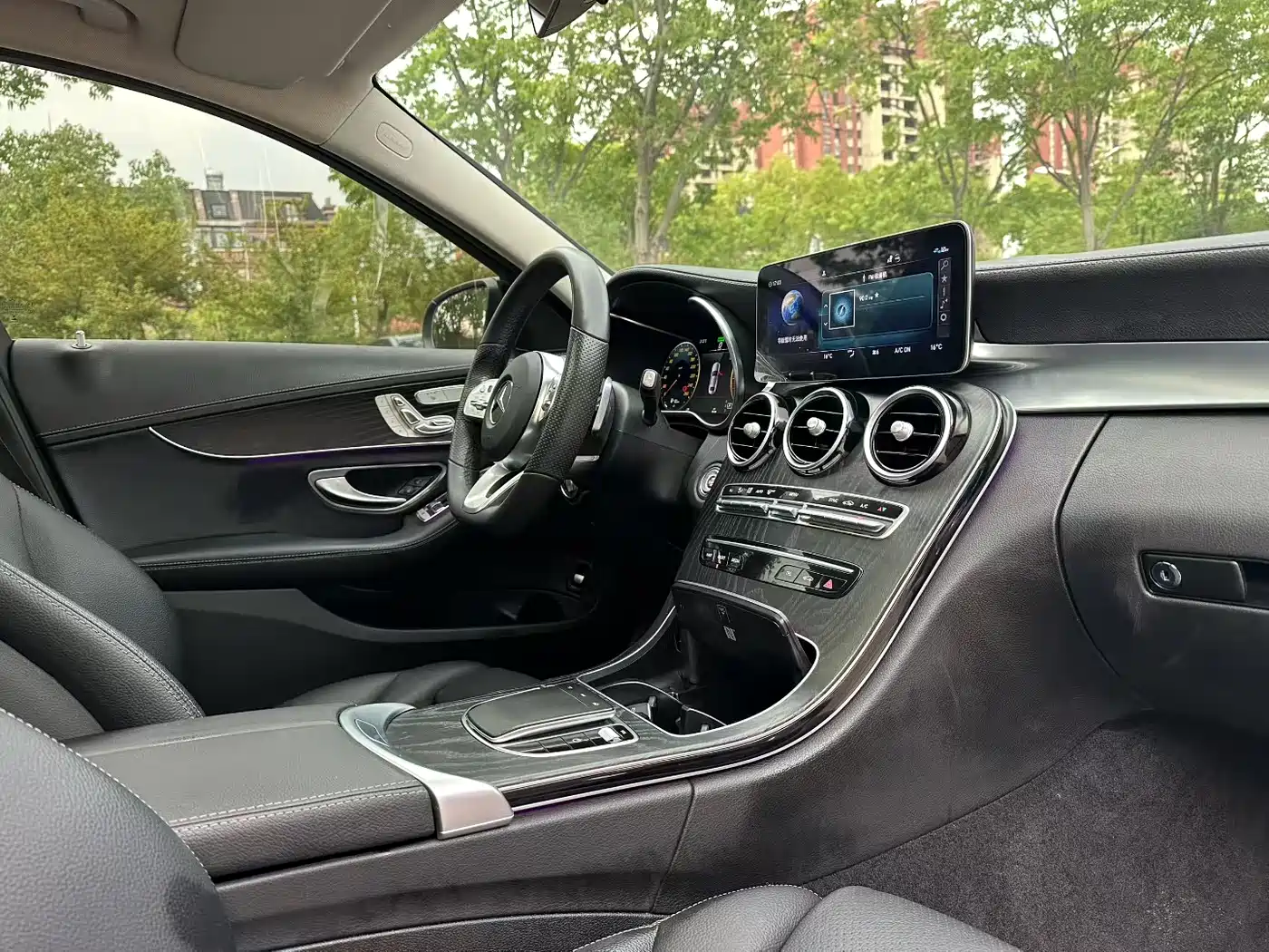 MERCEDES-BENZ C CLASS