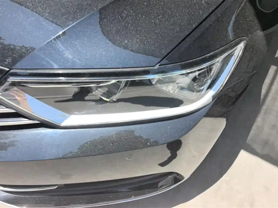 Volkswagen Magotan 2018 330TSI DSG Leading фото 5
