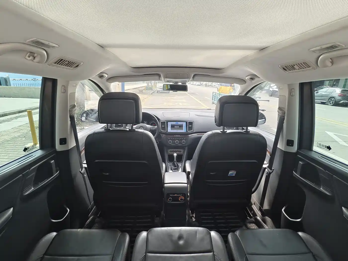 Volkswagen Sharan 2015 2015 1.8TSI Comfort