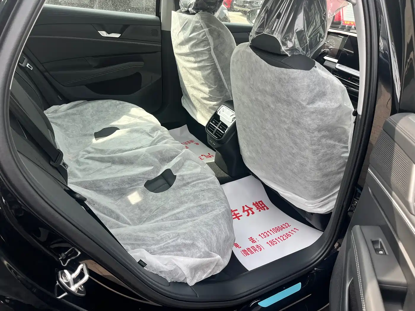 Volkswagen Passat 2026 Pro 380TSI Starlight Dragon Glory Edition фото 5