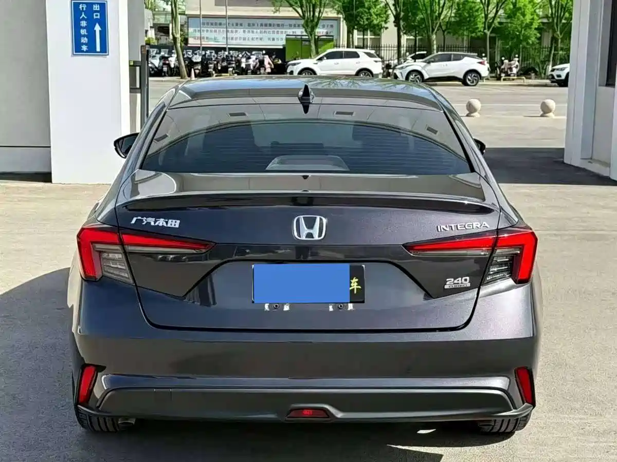 Honda Integra 2024 2023 240TURBO CVT Leading Edition