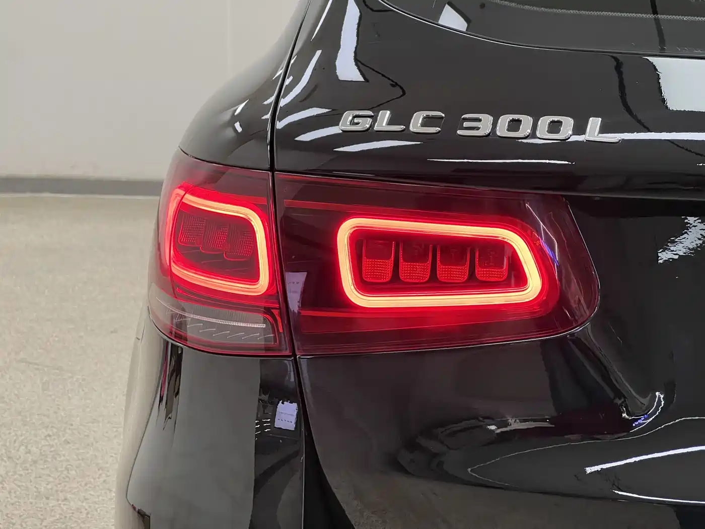 Mercedes-Benz GLC 2022 Model GLC 260 L 4MATIC Dynamic Edition фото 38