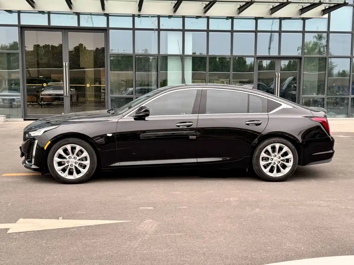 CADILLAC CT5