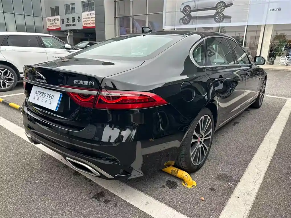 Jaguar XFL 2025 2024 2.0T P250 2WD Premium Luxury