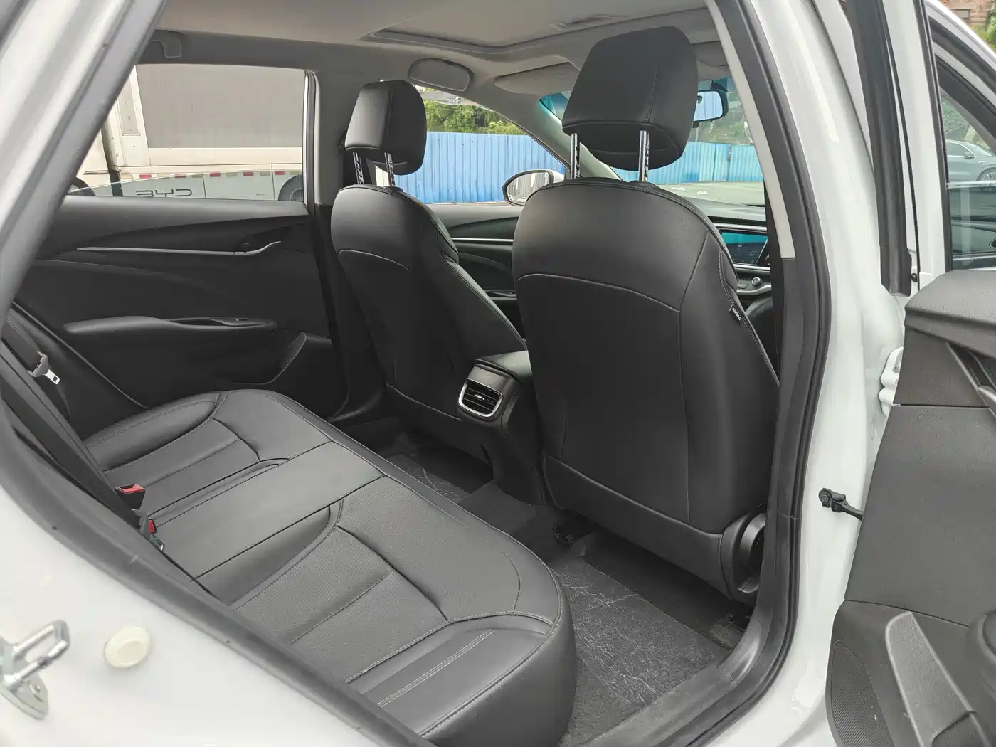 Buick Excelle 2021 Exemplar 1.5L Auto Elite фото 8