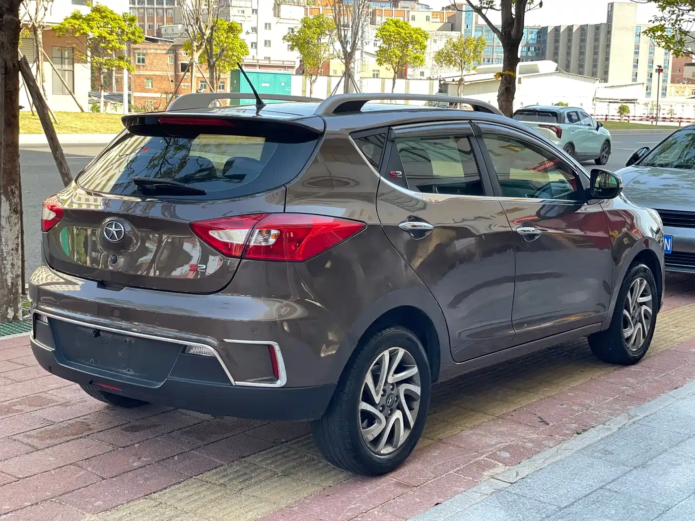 JAC Motors Refine S2 2015 2015 1.5L Manual Luxury