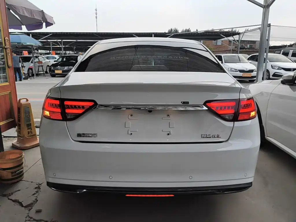 Geely Emgrand GL 2021 2021 UP 1.4T Manual Premium
