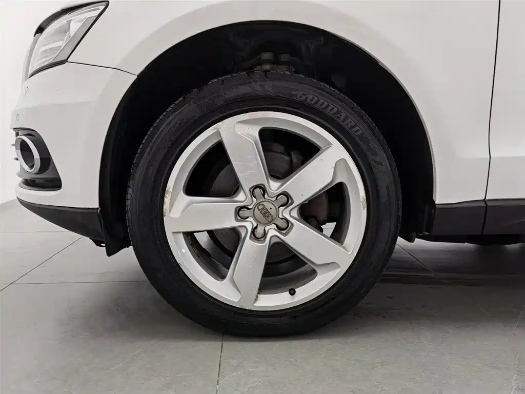 Audi Q5 2013 40 TFSI Comfort фото 17