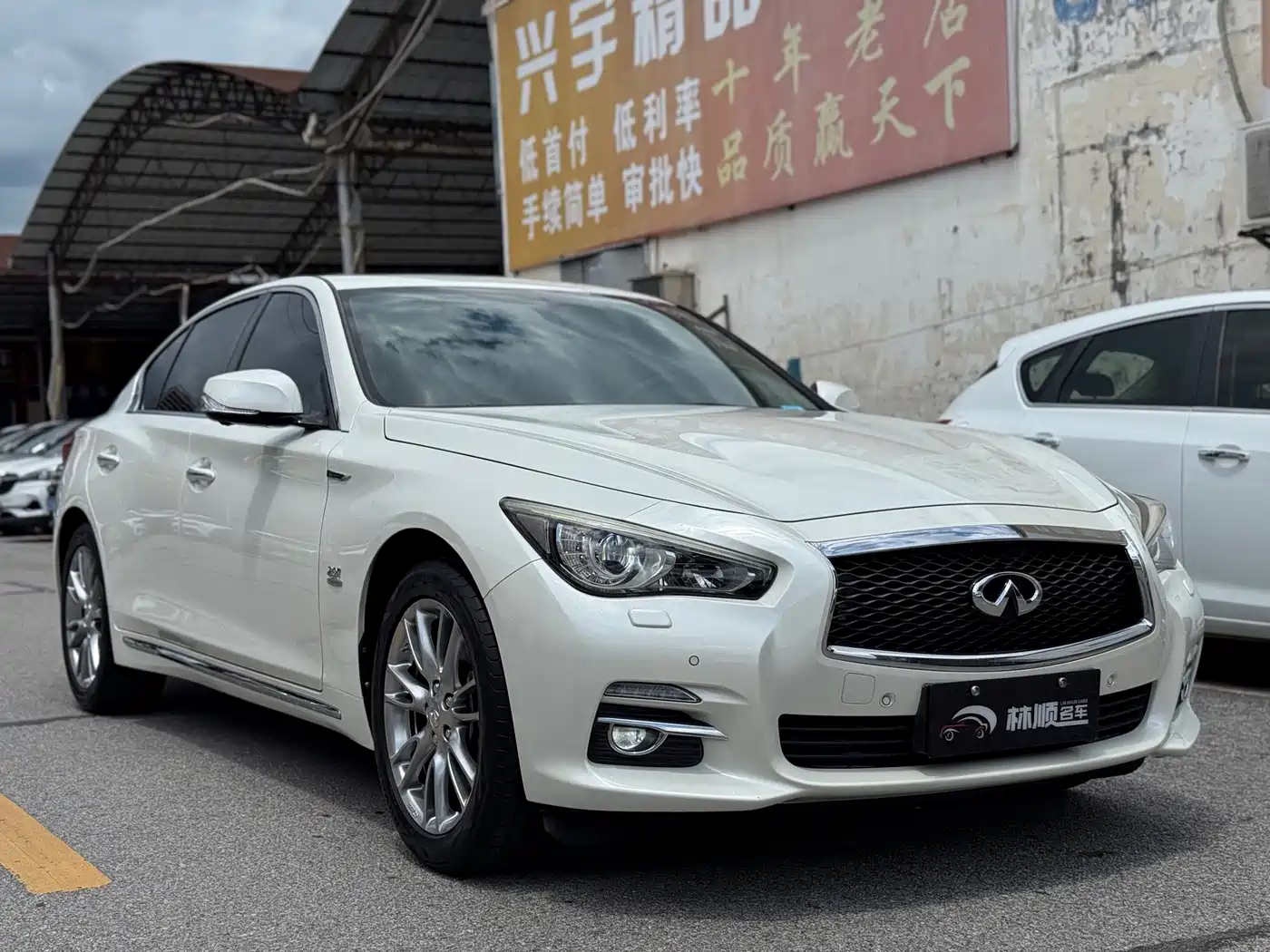 Infiniti Q50L 2017 2016 Model 2.0T Progressive Edition