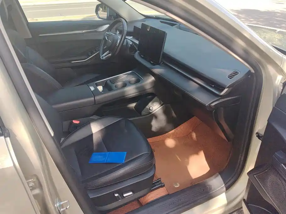 Photo 8 - Haval H6