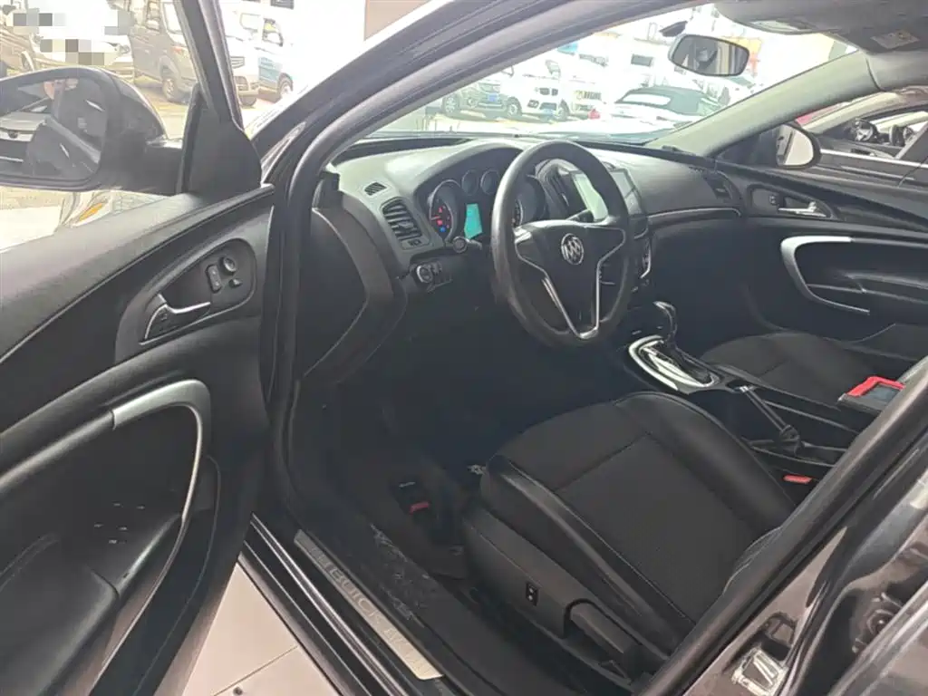 Buick Regal 2015 1.6T Leading Tech Edition фото 16