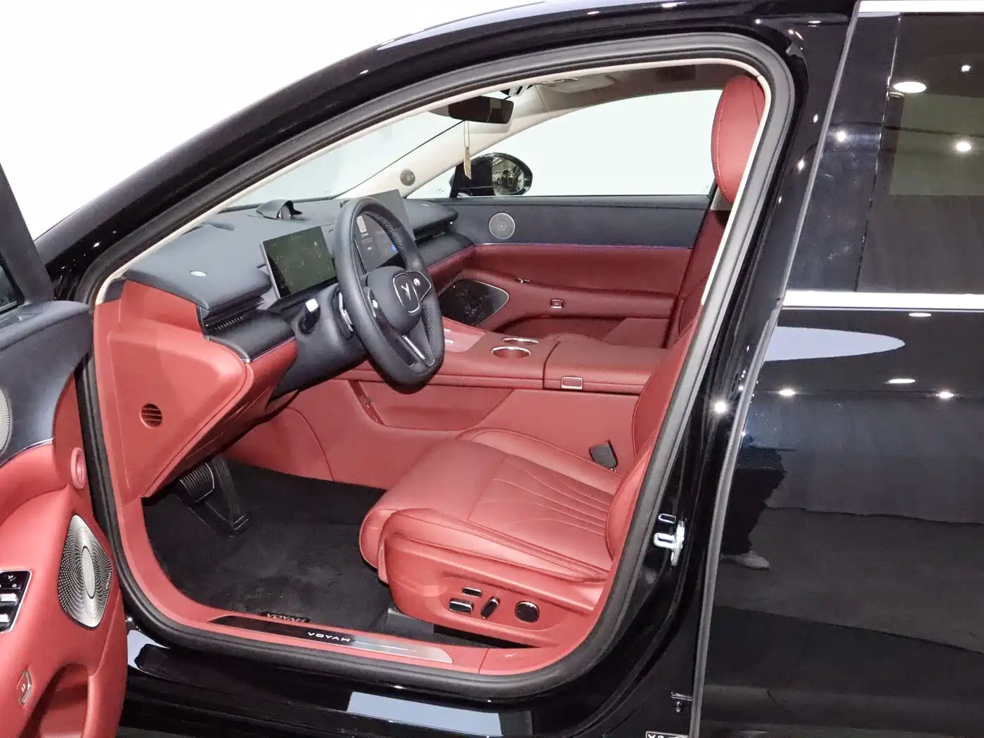 Voyah Auto VOYAH Zhuiguang L 2026 2025 Mid-configuration Model