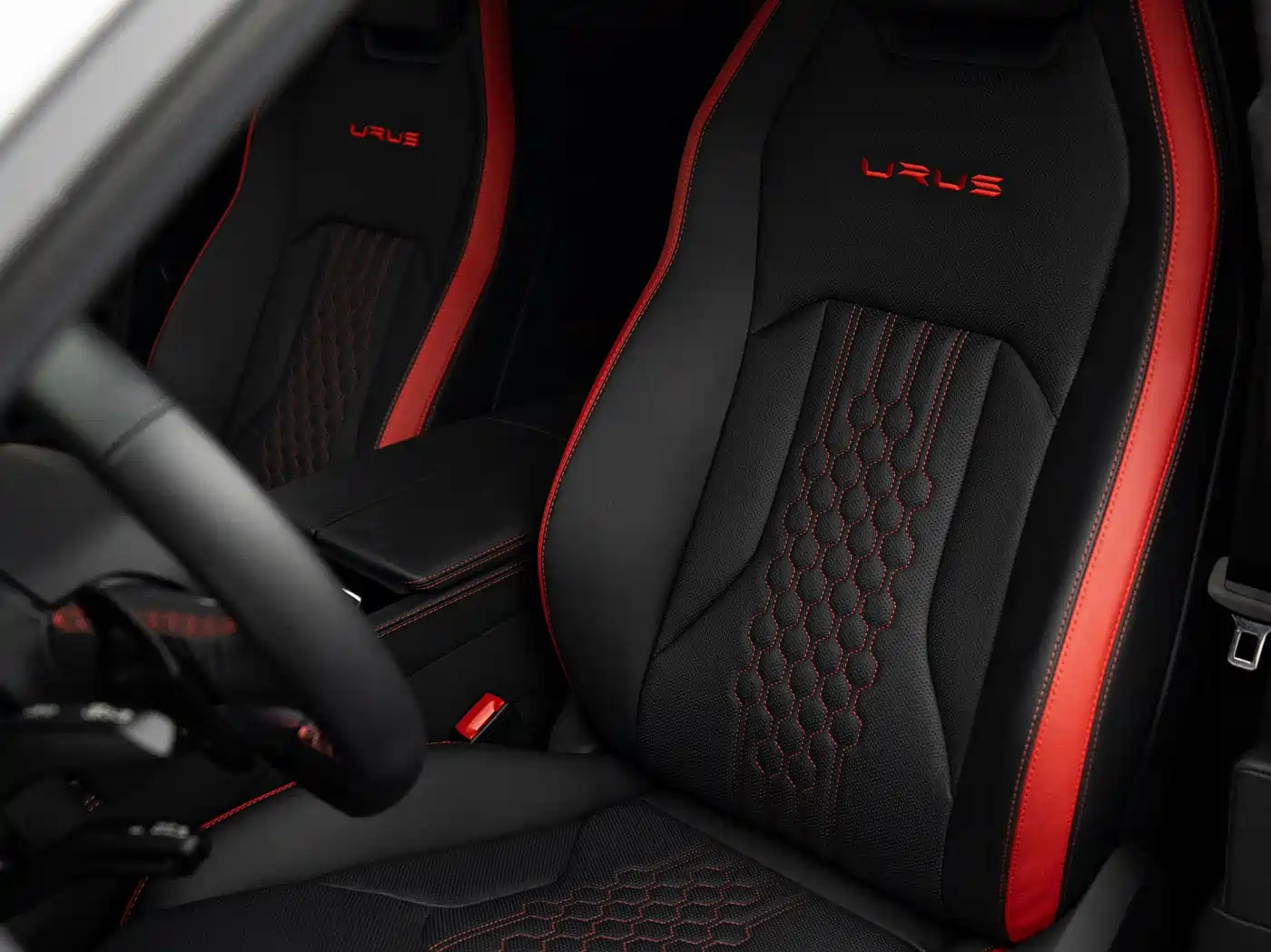 Lamborghini Urus 2024 2023 4.0T V8 S