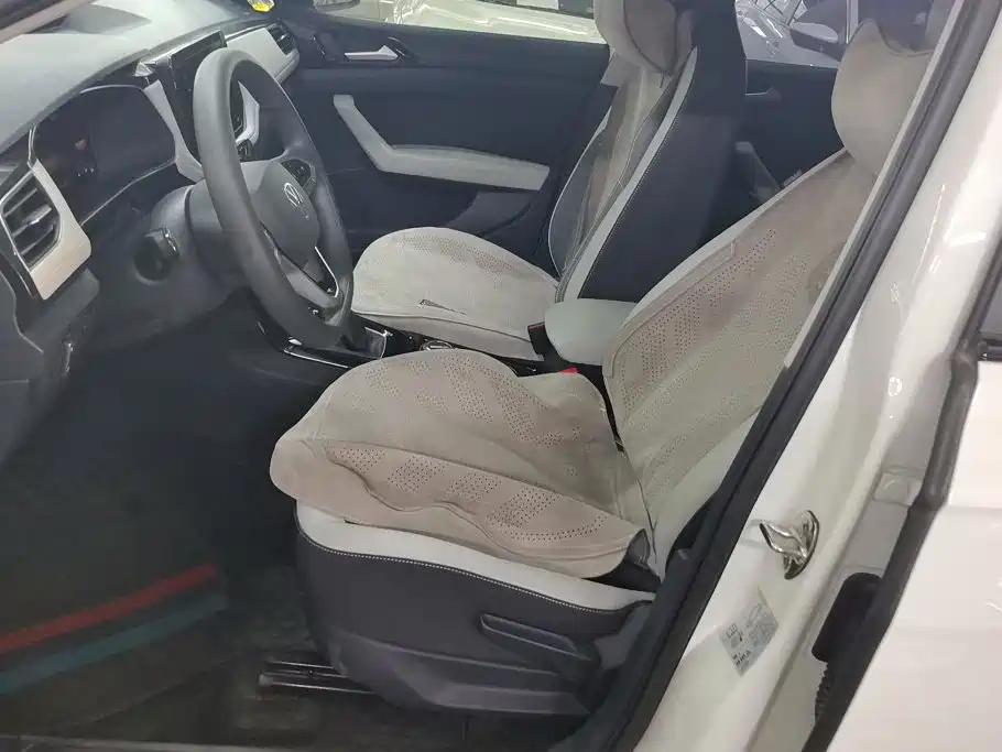 Volkswagen Tharu 2025 2025 New Edge 1.5L Aspiration Edition