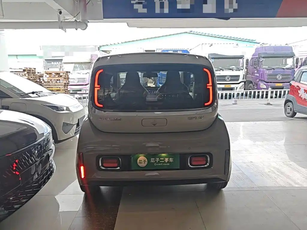 Photo 6 - Baojun KiWi EV