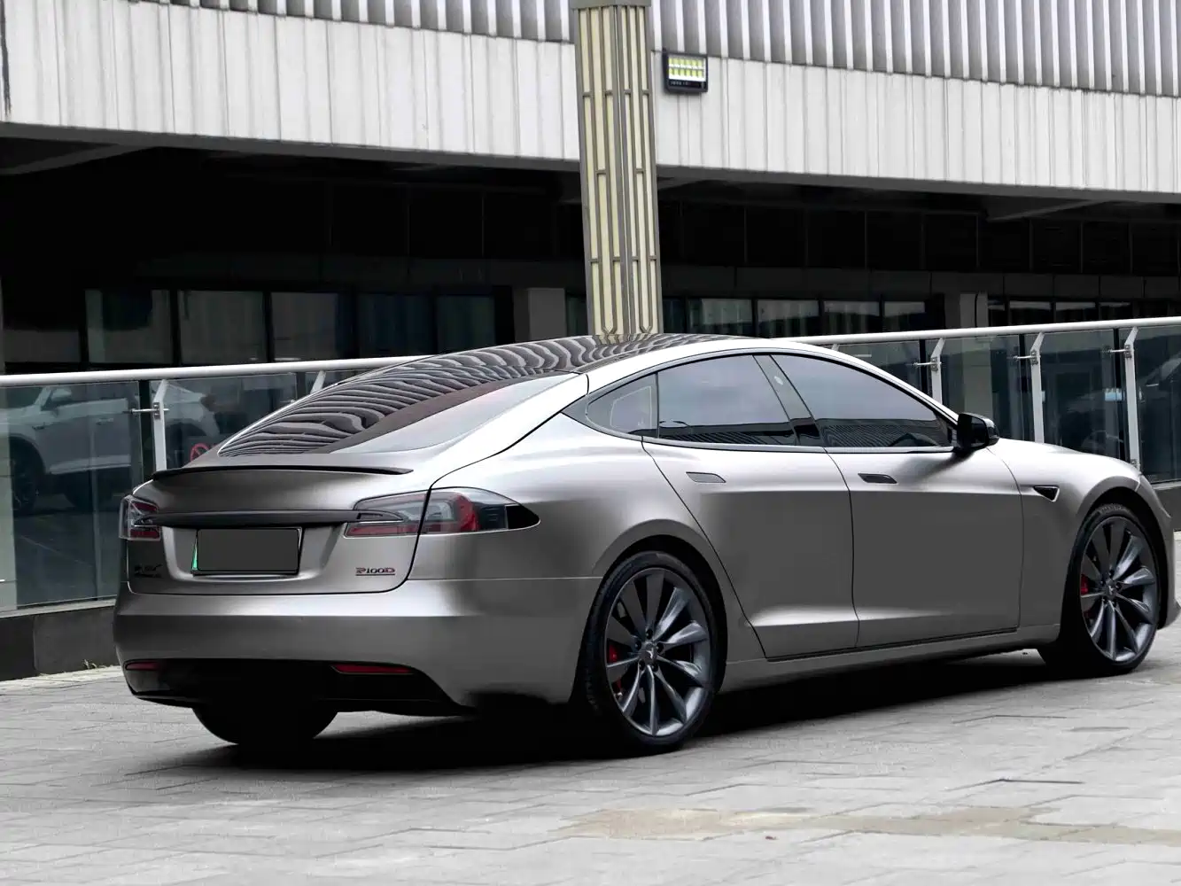 Фото 15 - Tesla Model S