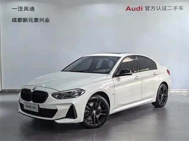 BMW 1 Series 2021 Facelift 125i M Sport Shadow Edition — фото 1