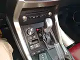 Фото 14 - Lexus NX