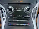 Photo 16 - Lincoln MKX