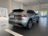 Photo 6 - Jaguar F-PACE