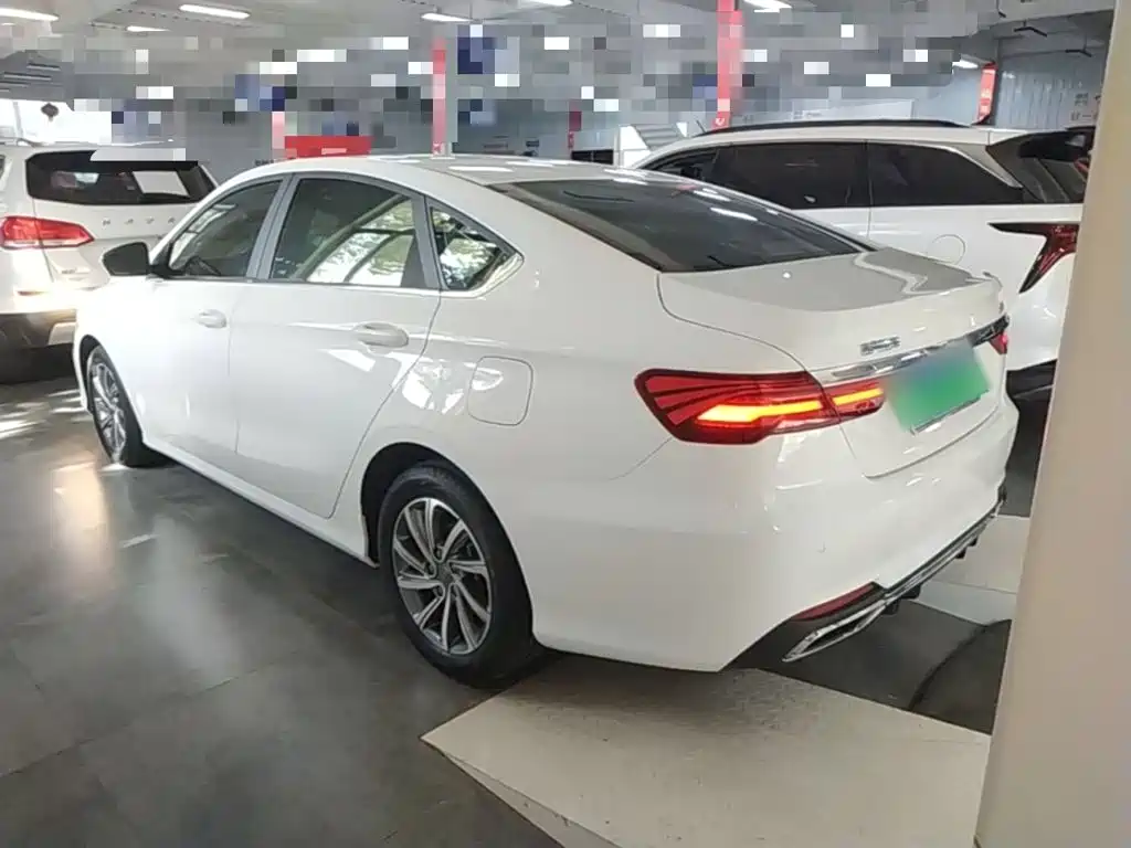 Photo 5 - Geely Binrui