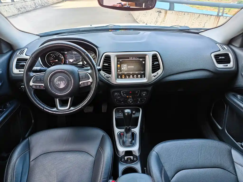 Jeep Compass 2017 2017 200T Automatic Family Edition