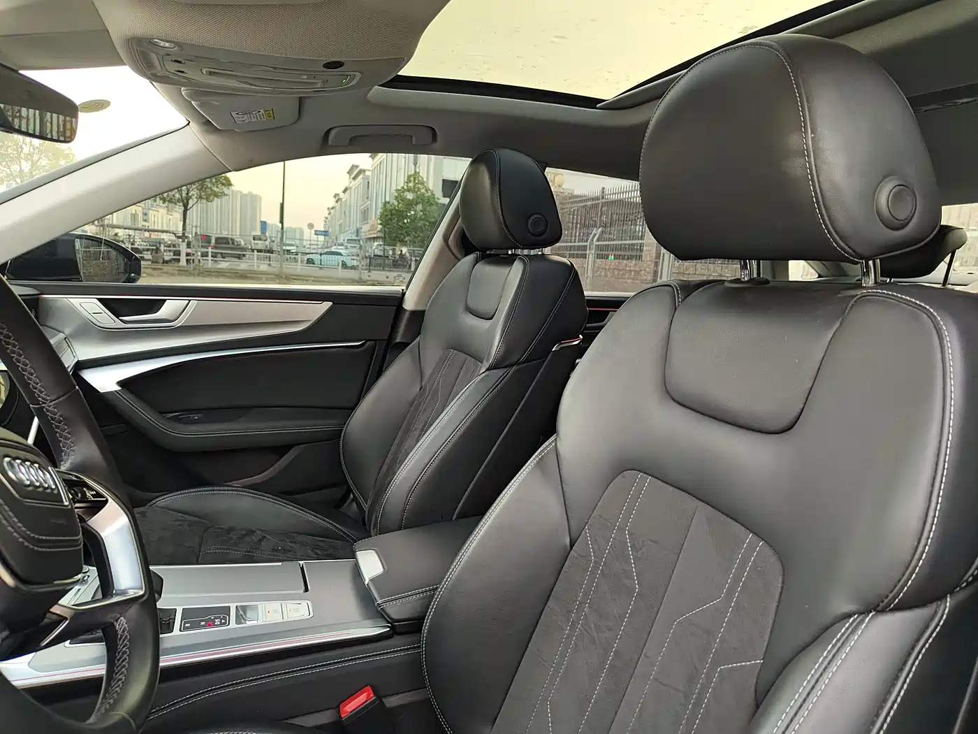AUDI A7L
