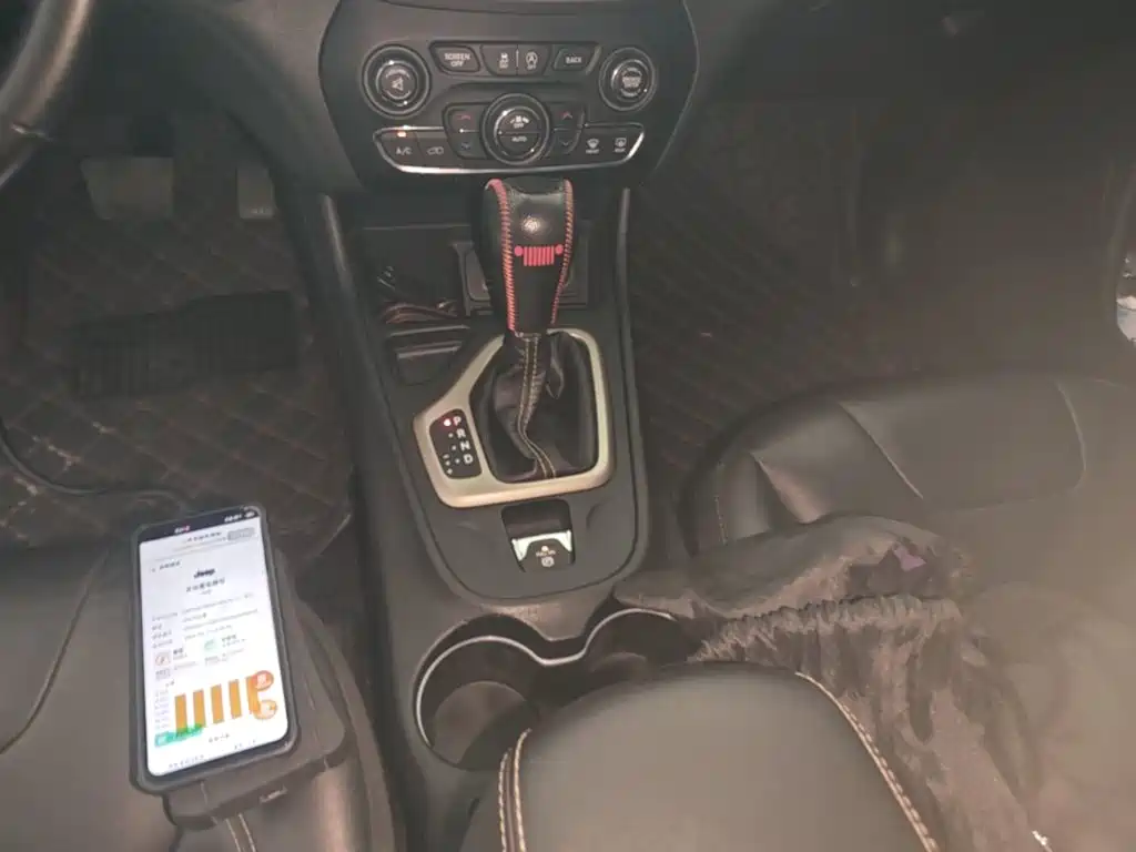 Jeep Cherokee 2018 2017 2.0L Superior Edition