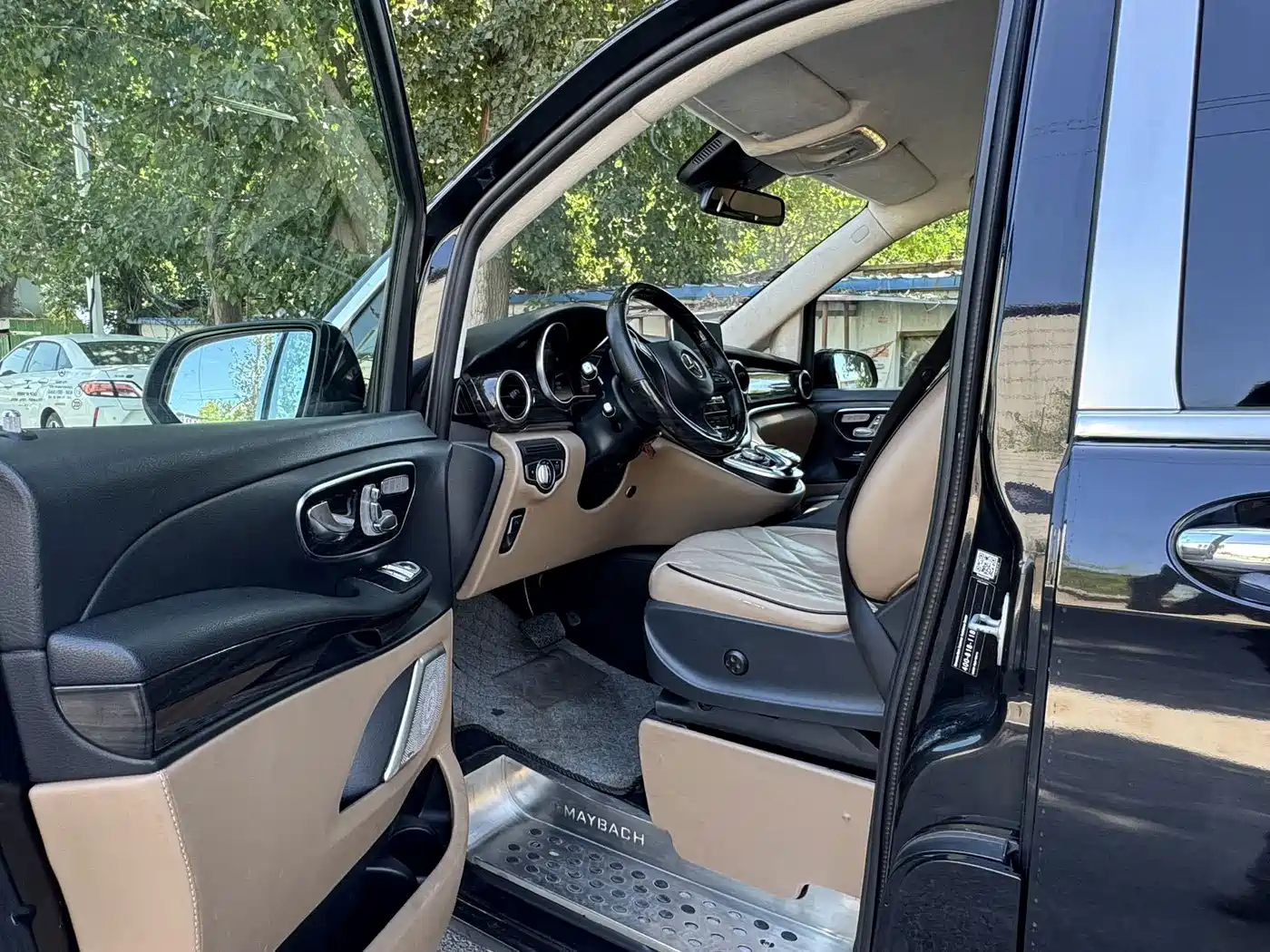 Фото 5 - Mercedes-Benz V-Class