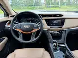 Photo 5 - Cadillac XT5