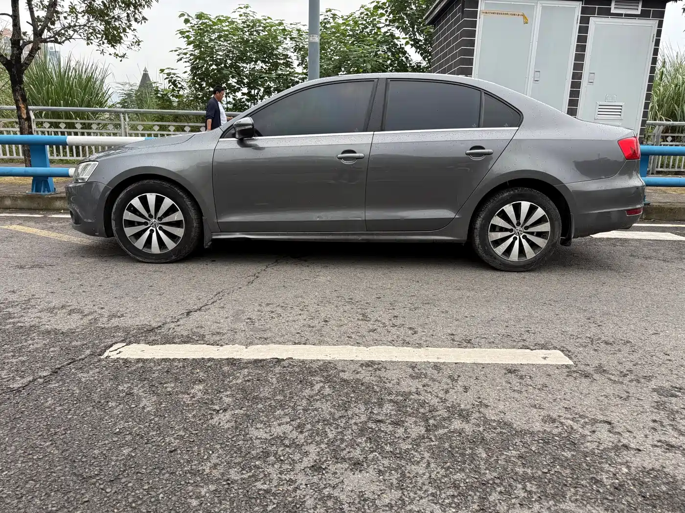 Volkswagen Sagitar 2012 2012 Model 1.4TSI Automatic Fashion
