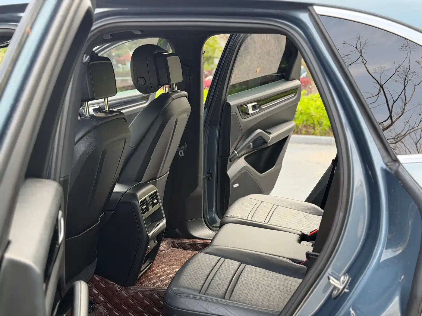 PORSCHE CAYENNE NEW ENERGY