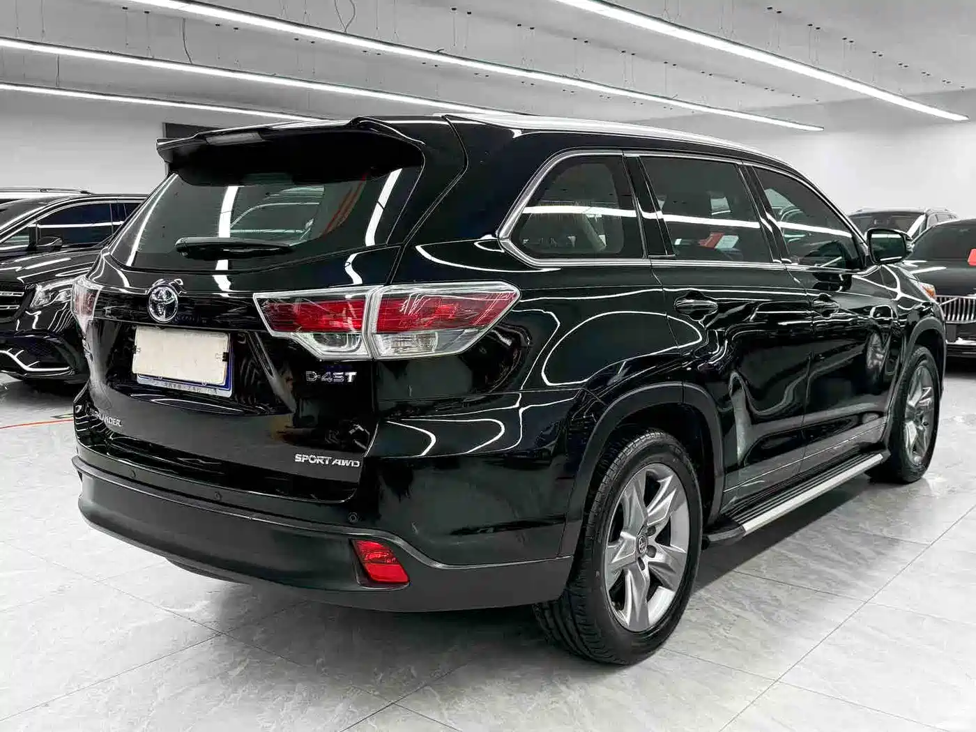 Toyota Highlander 2017 2.0T 4WD Premium 7-Seater фото 4