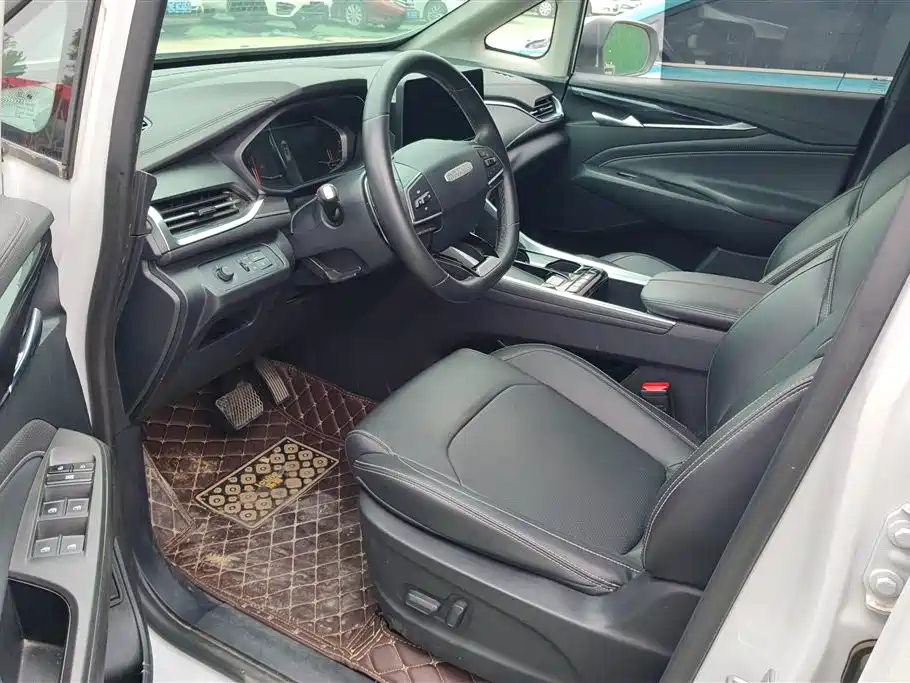 SAIC Maxus Maxus G50 2023 Model PLUS 1.5T Happiness Recommended Auto Launch Edition фото 9