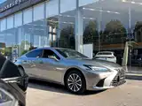 Фото 5 - Lexus ES
