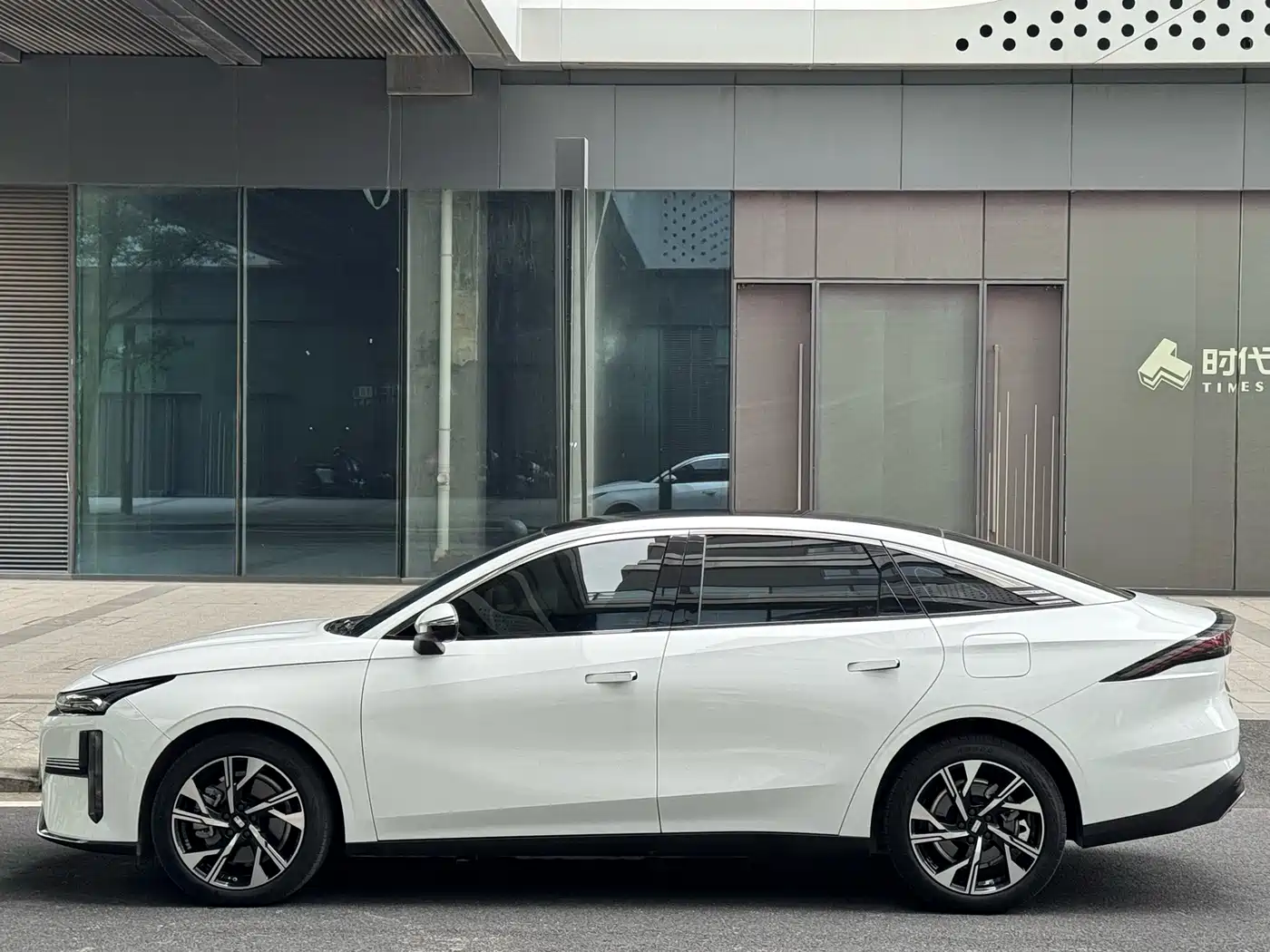 GEELY GALAXY GALAXY L6