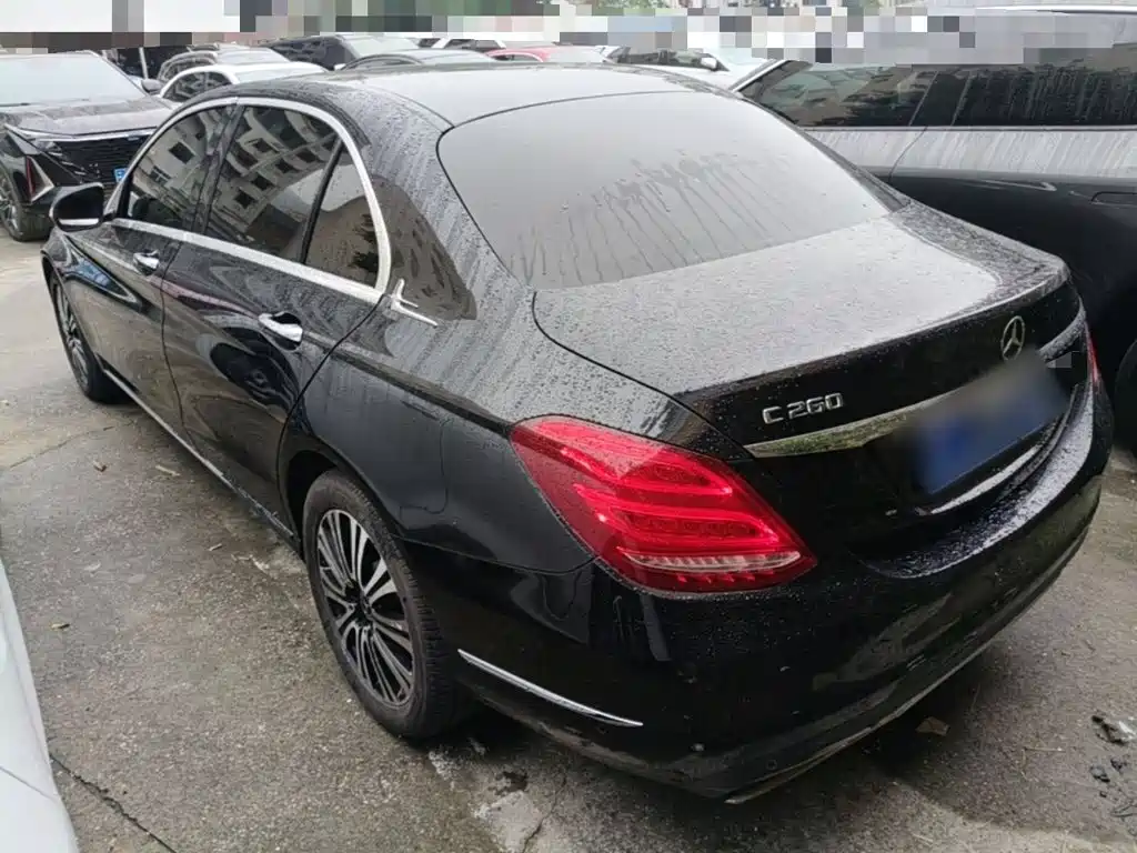 Photo 5 - Mercedes-Benz C-Class