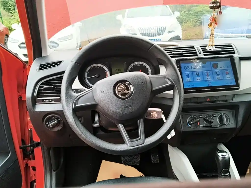 صورة 11 - Škoda Fabia