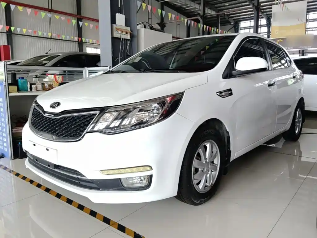 Kia K2 2016 2015 Hatchback 1.4L AT GLS Cool Edition