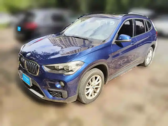 BMW X1 2019 sDrive18Li Fashion Model — фото 1