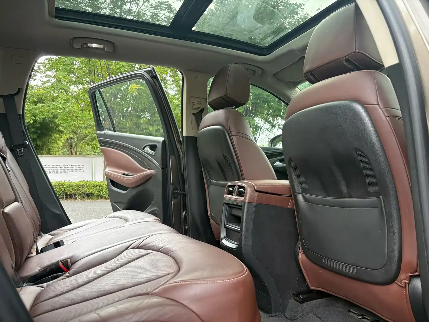 Фото 8 - Buick Envision Plus