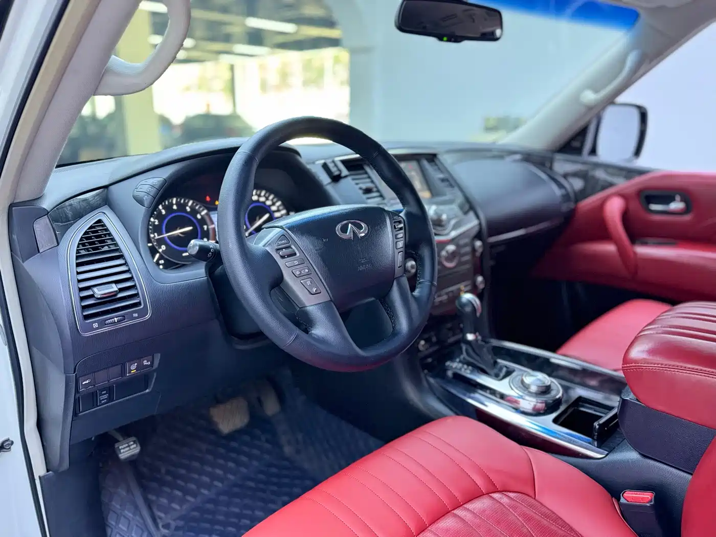 Infiniti QX80 2014 2013 5.6L 4WD