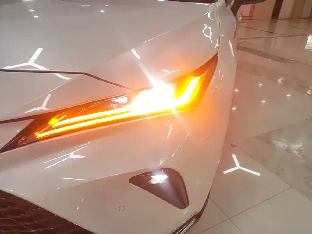 Toyota Venza 2022 2022 Dual Engine 2.5L CVT 2WD Premium