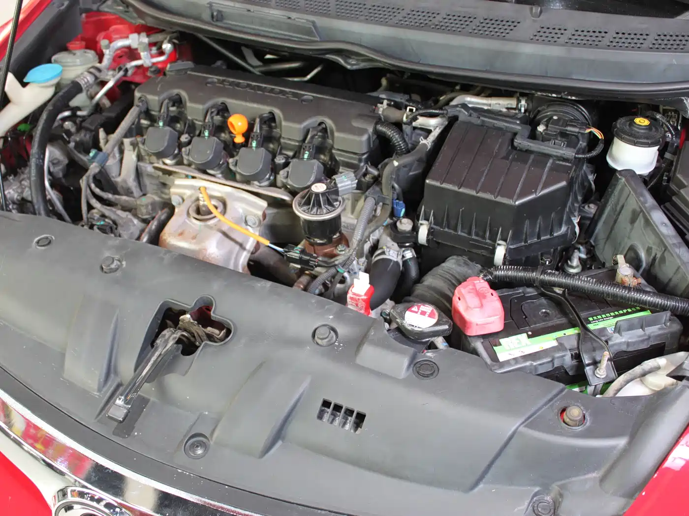 CIIMO CIIMO 2013 2012 1.8L Automatic
