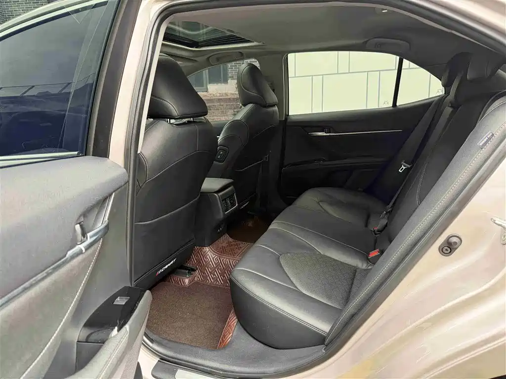 Toyota Camry 2021 2.5S Feng Shang Edition фото 8