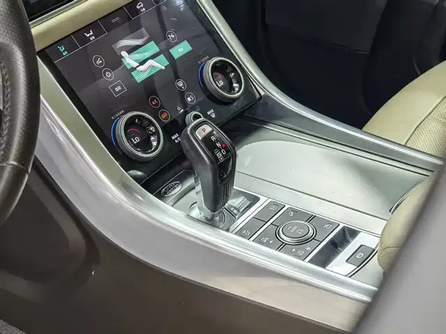 Land Rover Range Rover Sport PHEV 2021 P400e SE — фото 5