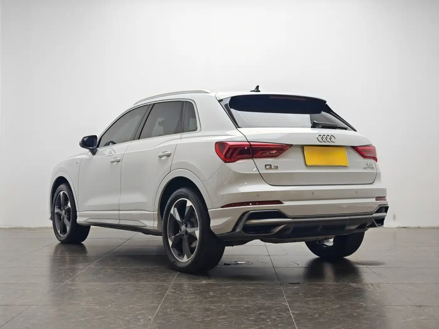 Audi Q3 2020 40 TFSI Fashion Dynamic фото 4