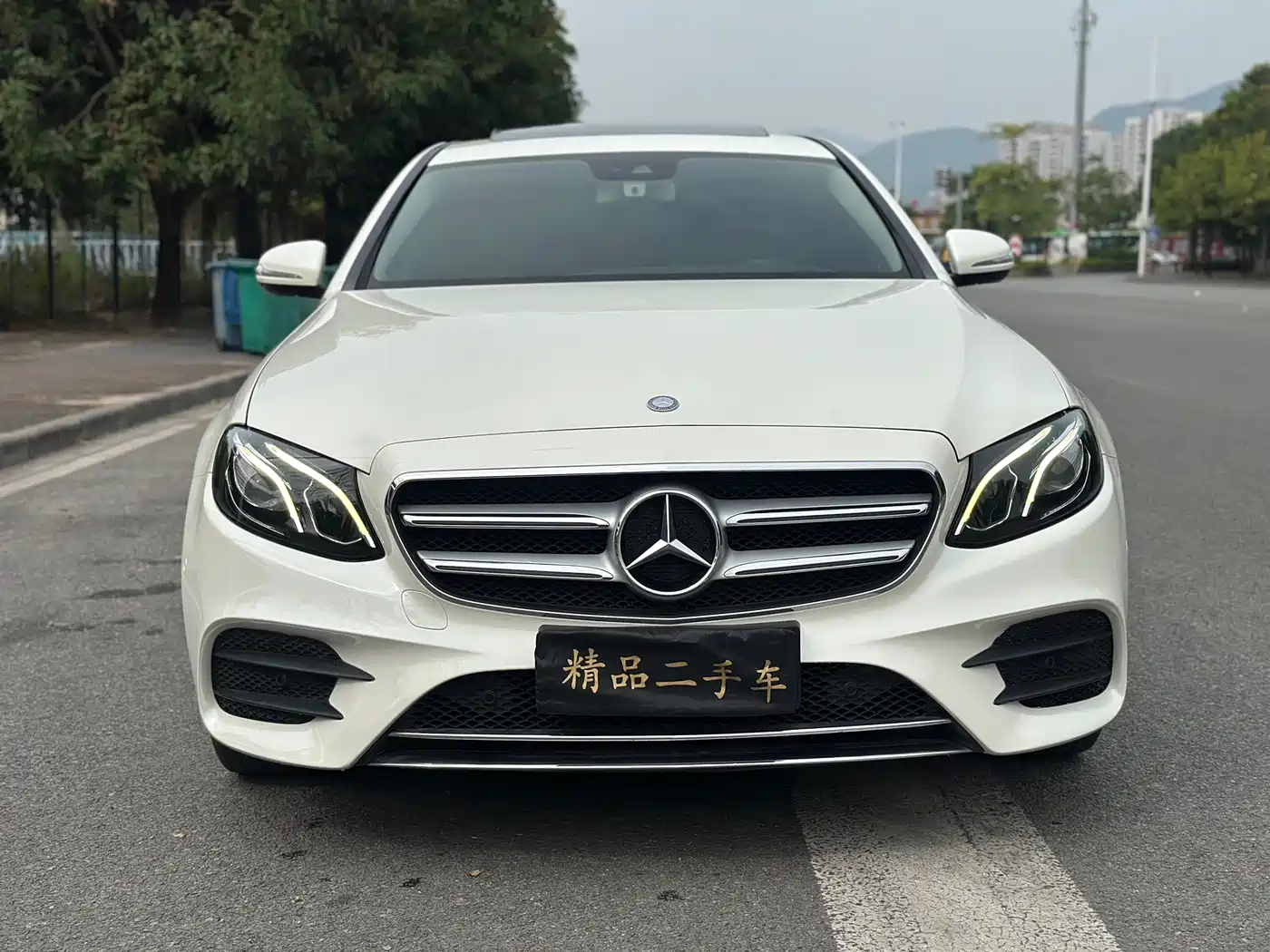 Mercedes-Benz E-Class 2016 E 200 L Sport Type фото 2